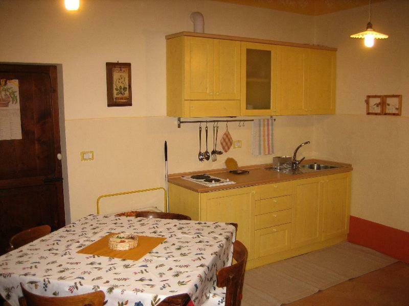 Bed & Breakfast Del Teatro Cagli Exterior foto